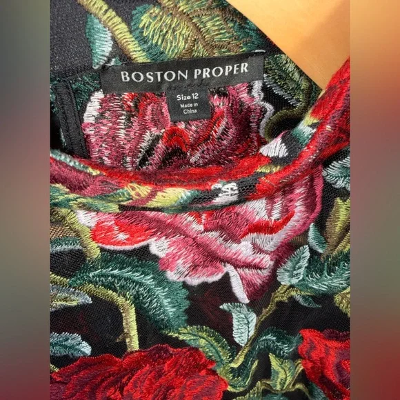 Boston Proper Festive Rose Embroidered Lace Long Sleeve Sheath Dress - Picture 5 of 7